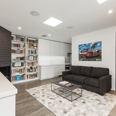 Luxury Micro-Resort, Theater, Sauna, Heated Pool Phoenix Exteriör bild