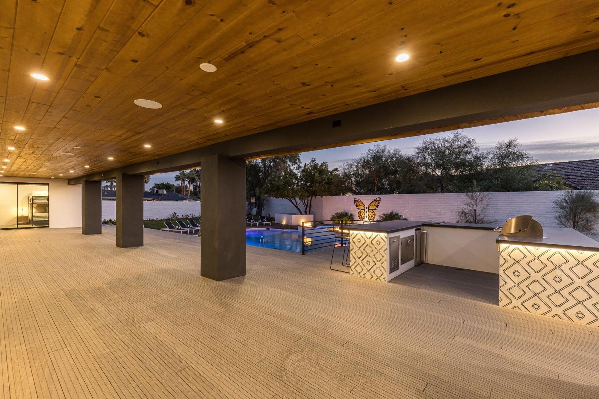 Luxury Micro-Resort, Theater, Sauna, Heated Pool Phoenix Exteriör bild