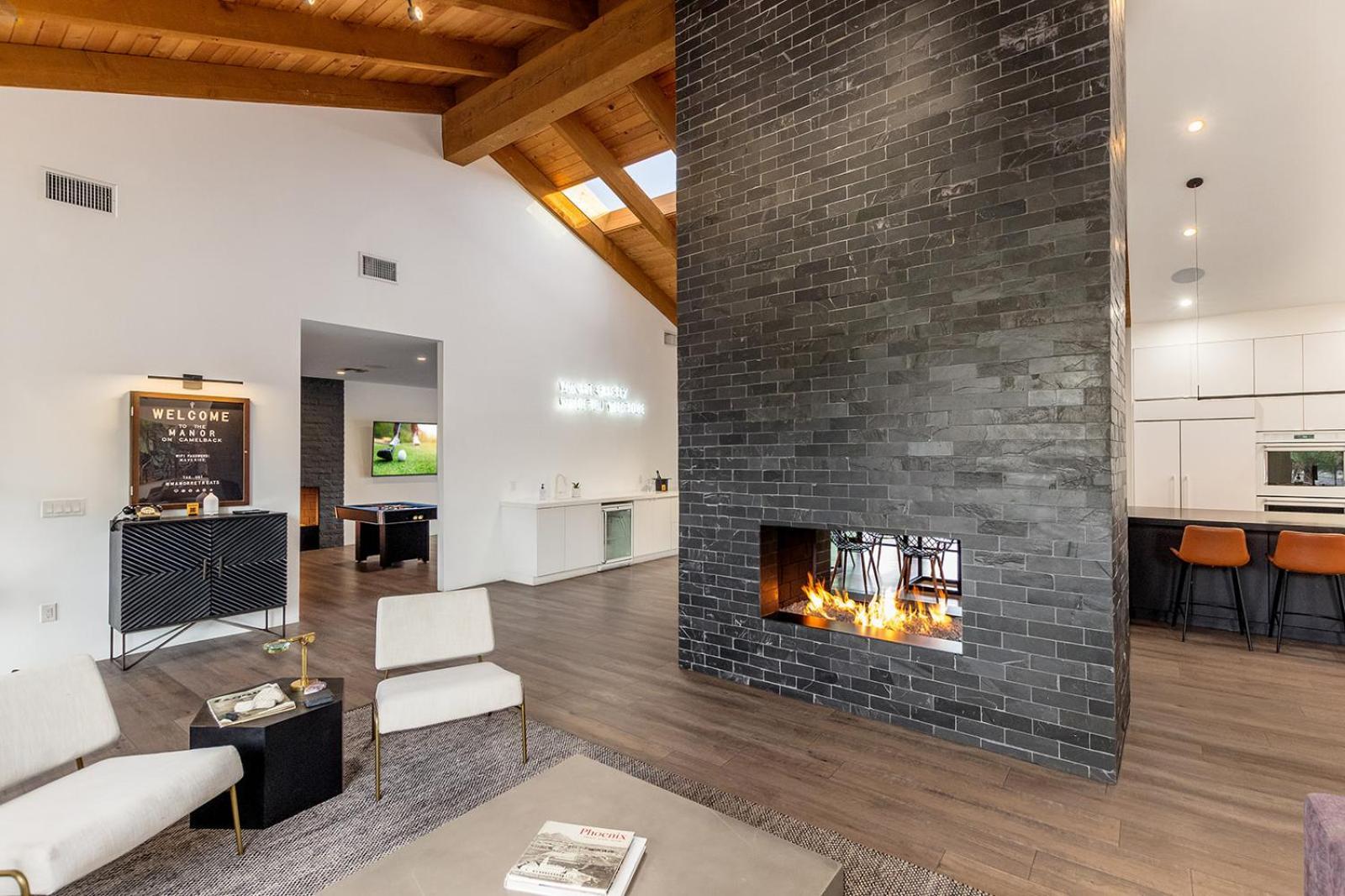 Luxury Micro-Resort, Theater, Sauna, Heated Pool Phoenix Exteriör bild