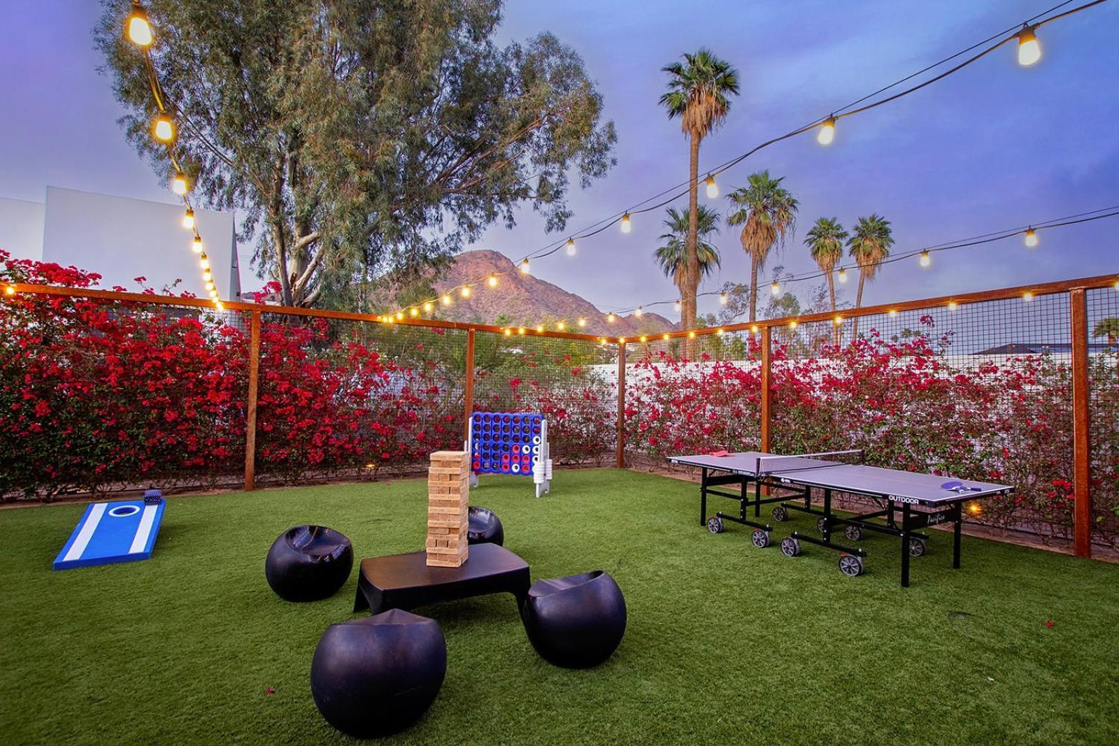 Luxury Micro-Resort, Theater, Sauna, Heated Pool Phoenix Exteriör bild